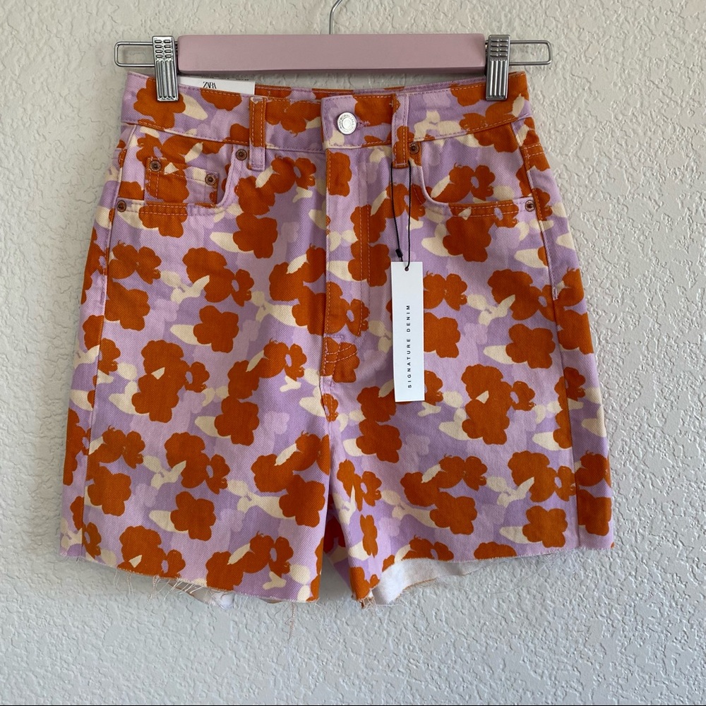 Zara the 90s short in Poppy Flower Print